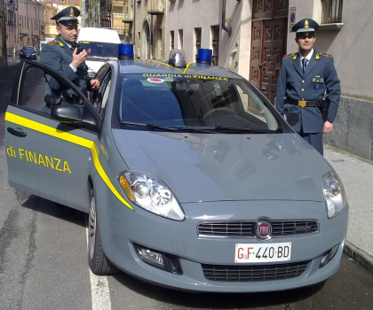 Sequestrati beni per oltre 5 milioni di euro dalla Guardia di Finanza Sequestrati beni per oltre 5 milioni di euro dalla Guardia di Finanza