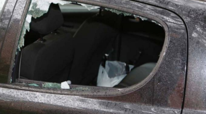 Danneggiata l’auto di un assessore comunale a Taranto Danneggiata l’auto di un assessore comunale a Taranto