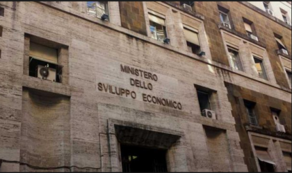 ILVA. Il viceministro Bellanova convoca i sindacati martedì al Ministero dello Sviluppo Economico ILVA. Il viceministro Bellanova convoca i sindacati martedì al Ministero dello Sviluppo Economico