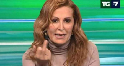 Daniela Santanchè chiude e liquida la sua società Visibilia Magazine, che edita “Novella 2000” e “Visto” item-thumbnail