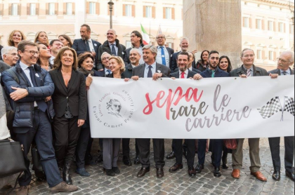 Separazione delle carriere tra giudici e publico ministero item-thumbnail