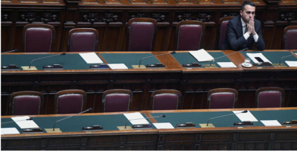 Luigi Di Maio si dimette da capo politico del M5S: "Ho portato al termine il mio compito". La diretta video delle sue dimissioni item-thumbnail