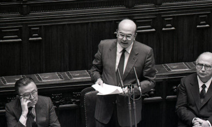 Craxi, i giorni dell’abbandono quando spediva messaggi nella bottiglia item-thumbnail