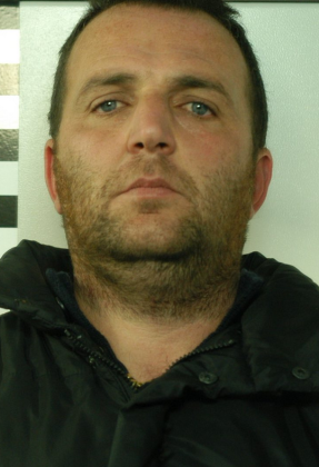 Arrestati dalla Polizia di Stato un topo d’appartamento e due spacciatori di droga Arrestati dalla Polizia di Stato un topo d’appartamento e due spacciatori di droga