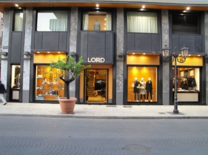 Svaligiato Lord, in pieno centro a Taranto Svaligiato Lord, in pieno centro a Taranto