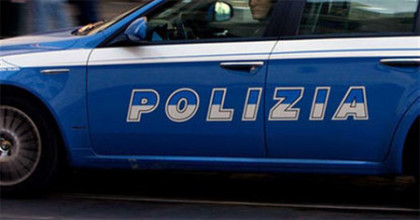 Grottaglie, arrestati dalla Polizia dopo una serie di furti commessi nella notte Grottaglie, arrestati dalla Polizia dopo una serie di furti commessi nella notte