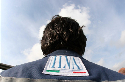 ILVA fuga di gas. 250 operai in servizio evacuati dalla fabbrica ILVA fuga di gas. 250 operai in servizio evacuati dalla fabbrica
