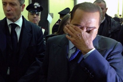 Ruby Ter, rinviati a giudizio Silvio Berlusconi e 4 ‘olgettine’ item-thumbnail