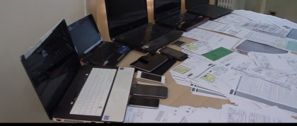 Sgominata un’organizzazione di assicurazioni false vendute via Internet item-thumbnail