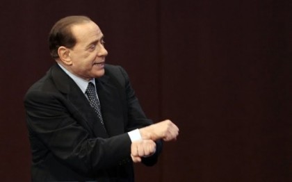Processo Escort-Berlusconi: richiesto il parere della Consulta sull’applicazione della Legge Merlin item-thumbnail