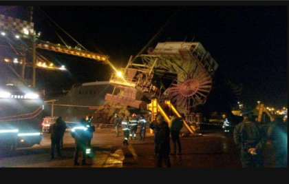 Ilva, Incidente sul lavoro all’ ILVA. Cede una gru, due operai feriti item-thumbnail
