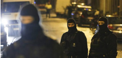 Terrorismo. Due presunti jihadisti arrestati nella notte. Erano in fuga verso l’Italia Terrorismo. Due presunti jihadisti arrestati nella notte. Erano in fuga verso l’Italia