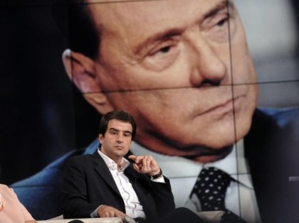 Forza Italia, la rivolta pugliese a Silvio Berlusconi Forza Italia, la rivolta pugliese a Silvio Berlusconi