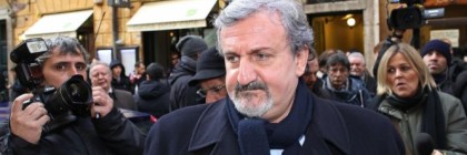 Emiliano: “domani con gli operai dell’ ILVA” ed accetta l’ invito dei sindacati Emiliano: “domani con gli operai dell’ ILVA” ed accetta l’ invito dei sindacati