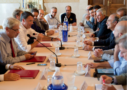 Renzi: riparte la speranza per Taranto. Il decreto “salva-Ilva” ora è legge. Renzi: riparte la speranza per Taranto. Il decreto “salva-Ilva” ora è legge.