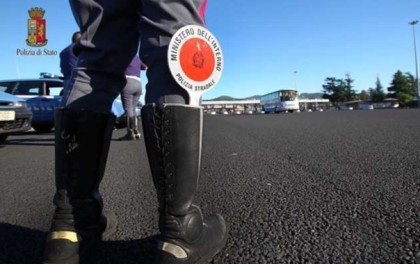 Speed Marathon, la maratona della Polizia Stradale contro gli eccessi di velocità item-thumbnail