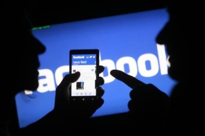 Diffamazioni su Facebook ? Rischio carcere, secondo la Cassazione Diffamazioni su Facebook ? Rischio carcere, secondo la Cassazione