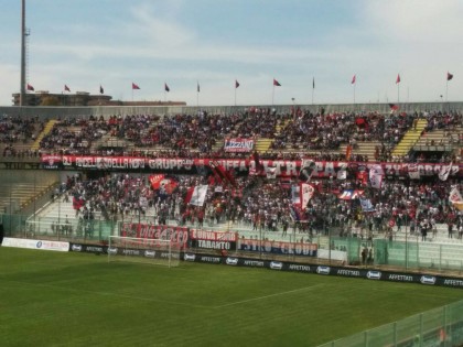 Il Taranto vince facile contro la Puteolana per 3-0 e “blinda” il secondo posto Il Taranto vince facile contro la Puteolana per 3-0 e “blinda” il secondo posto
