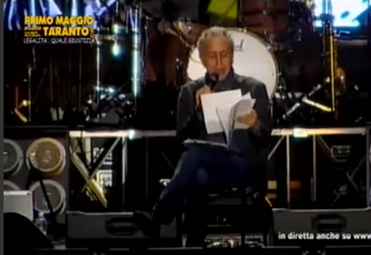 Travaglio: “I giornali a Taranto non scrivono nulla perchè sono comprati dalla pubblicità”. E’ vero, ma non per tutti… item-thumbnail