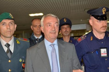 Ilva, il Gip Vilma Gilli respinge l’istanza di scarcerazione. Fabio Riva resta in carcere. Ilva, il Gip Vilma Gilli respinge l’istanza di scarcerazione. Fabio Riva resta in carcere.