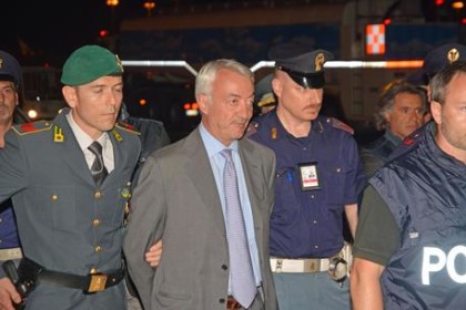 Fabio Riva lascia il carcere di Taranto. E’ stato operato d’urgenza a Milano per un tumore Fabio Riva lascia il carcere di Taranto. E’ stato operato d’urgenza a Milano per un tumore