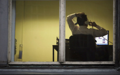 Nel Jobs act i computers e telefoni aziendali potranno essere controllati a distanza senza autorizzazioni Nel Jobs act i computers e telefoni aziendali potranno essere controllati a distanza senza autorizzazioni
