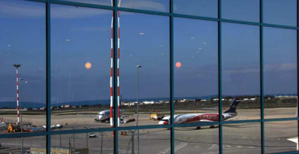 Aeroporti, il traffico in Puglia nei primi 6 mesi 2015 cresce del +7,9% Aeroporti, il traffico in Puglia nei primi 6 mesi 2015 cresce del +7,9%