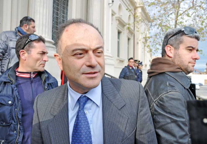 Gratteri shock: “non mi nominano procuratore perché non faccio parte alle correnti di potere della magistratura” Gratteri shock: “non mi nominano procuratore perché non faccio parte alle correnti di potere della magistratura”