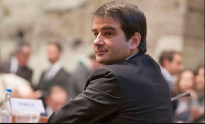 Fitto assolto in appello. Annullata la condanna di primo grado per corruzione e tangenti Fitto assolto in appello. Annullata la condanna di primo grado per corruzione e tangenti