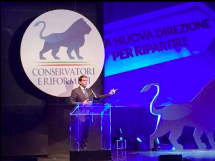 Fitto sfida Salvini, Meloni e Berlusconi: facciamo le primarie nel centrodestra item-thumbnail