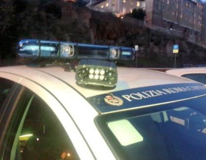 Street Control. Valide le multe con telecamera su auto polizia che si potranno elevare in “serie” per divieto di sosta item-thumbnail
