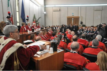 Le scuse della magistratura all’operaio morto all’Ilva: “Perdonaci, Alessandro” Le scuse della magistratura all’operaio morto all’Ilva: “Perdonaci, Alessandro”