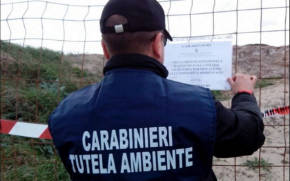 Falda contaminata a Martina Franca, i Carabinieri del NOE sequestrano depuratore Falda contaminata a Martina Franca, i Carabinieri del NOE sequestrano depuratore