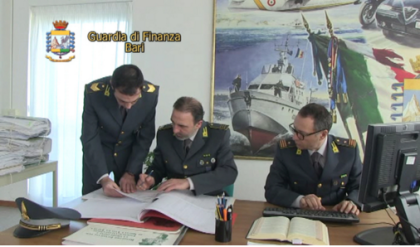 Bari. Evasione da 200 mln sul vino, 4 denunciati. Bari. Evasione da 200 mln sul vino, 4 denunciati.