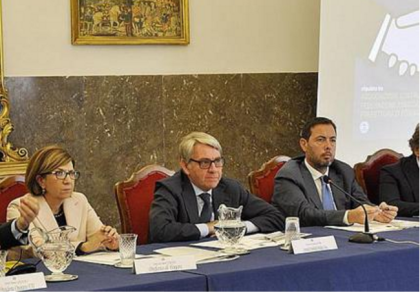 Foggia diventa laboratorio nazionale dell’Antiracket: un logo affisso nei cantieri che aderiranno al Patto item-thumbnail