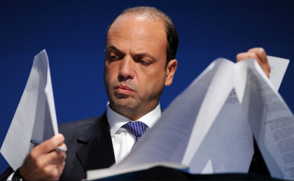 Le mezze verità del Ministro Alfano su Taranto. E non solo…. item-thumbnail