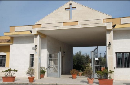Cappelle abusive nel cimitero di Talsano. 6 imputati a processo: imprenditori, società e dipendenti comunali, item-thumbnail