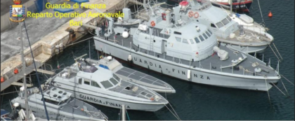 Salento. Denunciate dalla Guardia di Finanza 5 persone per occupazione abusive di aree demaniali marittime item-thumbnail