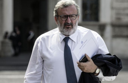 Emiliano: impugneremo decimo decreto Ilva. E’ scontro con il Governo Renzi item-thumbnail