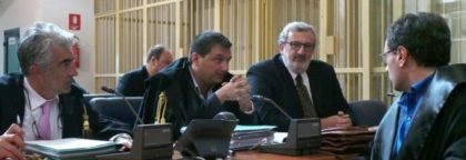Appalti truccati all’ ASL Brindisi. Il Governatore Emiliano in aula dopo le minacce item-thumbnail