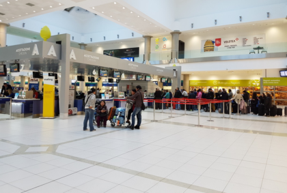 Aumentano passeggeri negli Aeroporti di Puglia, superati i tre milioni di passeggeri nel primo semestre 2016 item-thumbnail