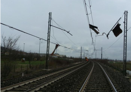 Indagini procura scontro ferroviario: “Orario partenza modificato a penna” item-thumbnail