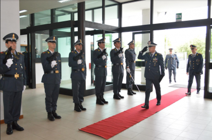 Il comandante regionale della Guardia di Finanza visita il comando provinciale di Taranto Il comandante regionale della Guardia di Finanza visita il comando provinciale di Taranto