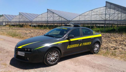 Frode sul fotovoltaico, sequestrati 3 milioni di euro Frode sul fotovoltaico, sequestrati 3 milioni di euro