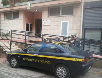 Guardia di Finanza. Beni sequestrati per 1milione e 250mila euro ad un professionista di Martina Franca item-thumbnail