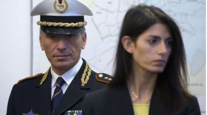 Virginia Raggi sindaca di Roma, indagata per falso e abuso d’ufficio sul “caso Marra”: “Sono serena, pronta a dare chiarimenti” item-thumbnail