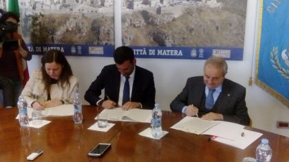 Matera e Bari, sindaci firmano un’intesa. Taranto come sempre resta a guardare…. Matera e Bari, sindaci firmano un’intesa. Taranto come sempre resta a guardare….
