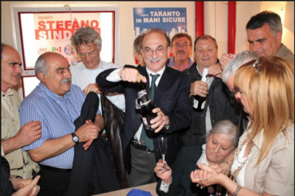 Il sindaco di Taranto Ippazio Stefàno assolto anche in secondo grado Il sindaco di Taranto Ippazio Stefàno assolto anche in secondo grado