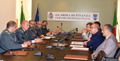 Guardia di Finanza ed Arpa Puglia: sottoscritta proroga alla convenzione in materia di monitoraggi Guardia di Finanza ed Arpa Puglia: sottoscritta proroga alla convenzione in materia di monitoraggi
