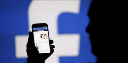Dr. Facebook e Mr. Hide item-thumbnail